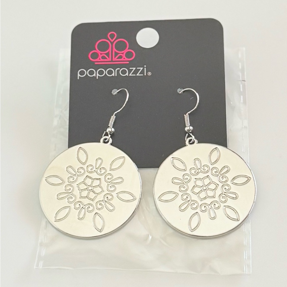 Paparazzi Silver Earrings